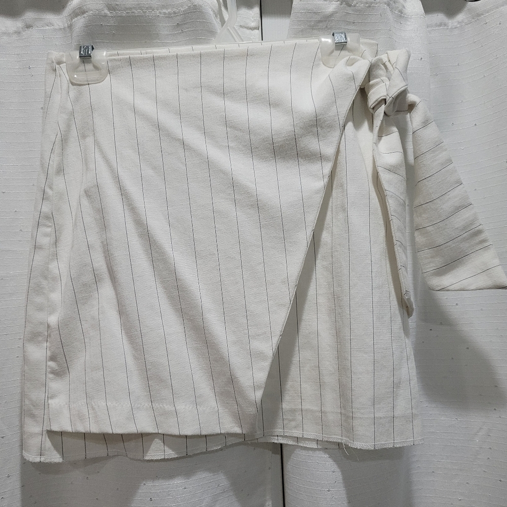 Belle Vere Striped Side Tie Skirt 4